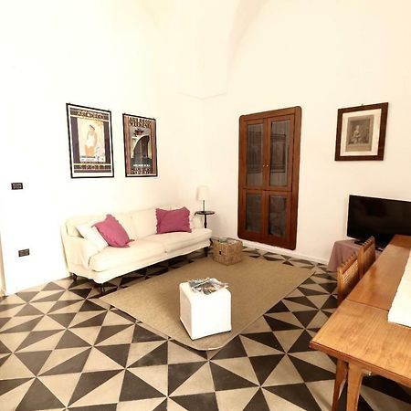 Slow Lecce - Old Town Apartment Sit 외부 사진